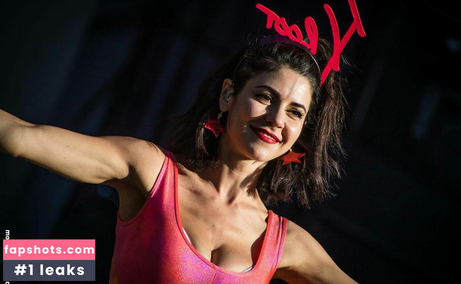 Marina Diamandis gallery photo #138