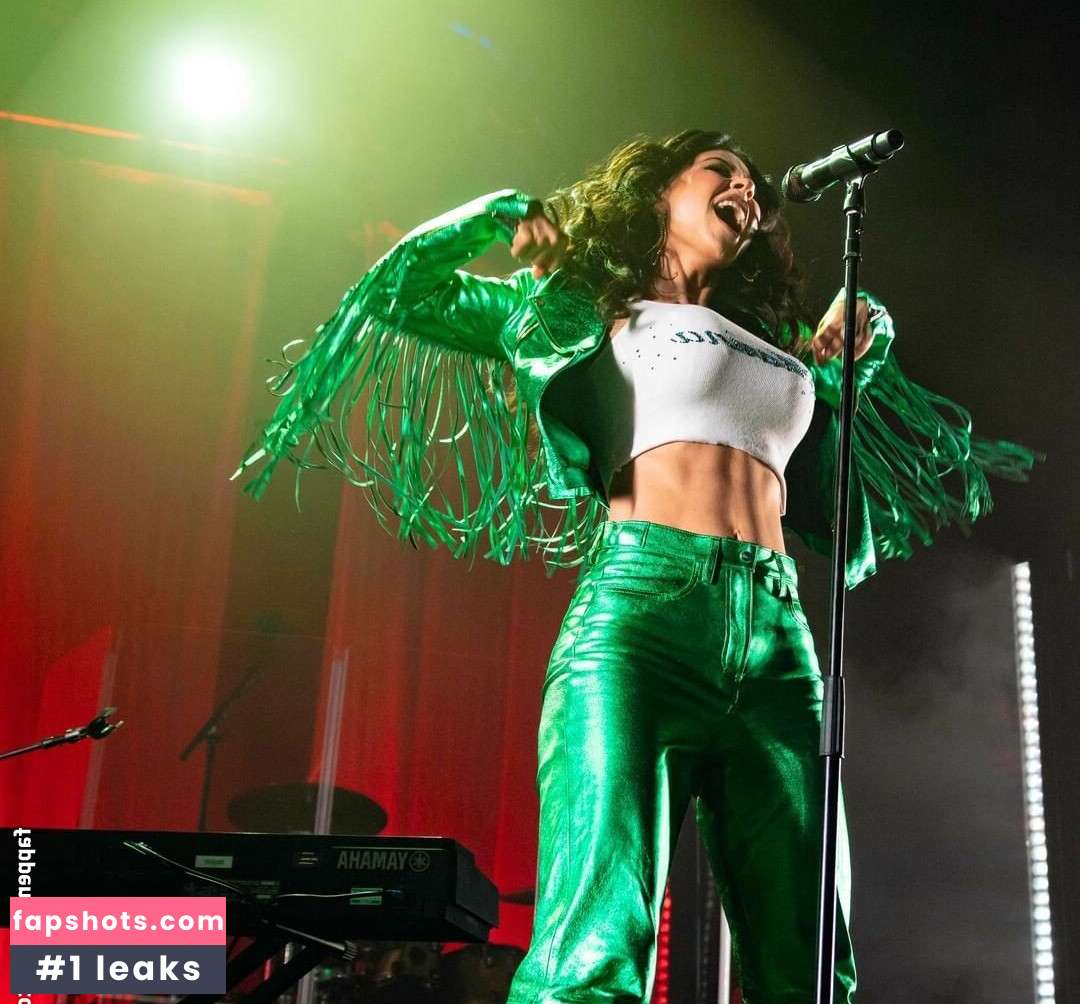 Marina Diamandis gallery photo #142