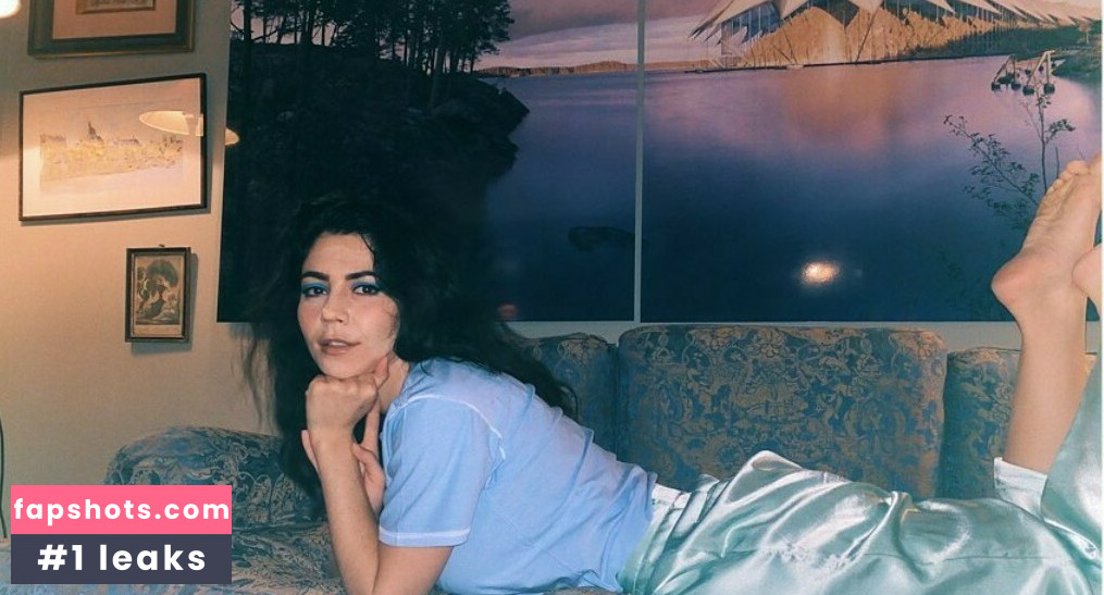 Marina Diamandis gallery photo #146