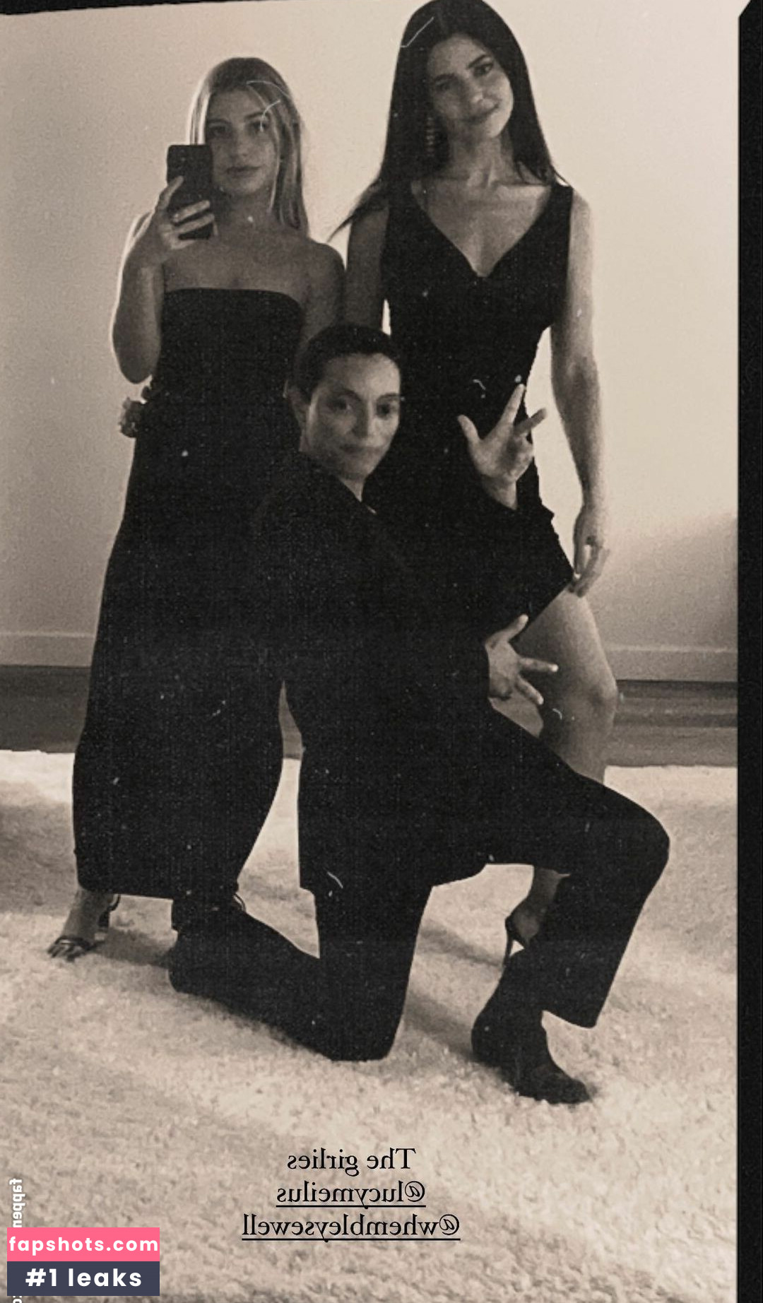 Marina Diamandis gallery photo #165