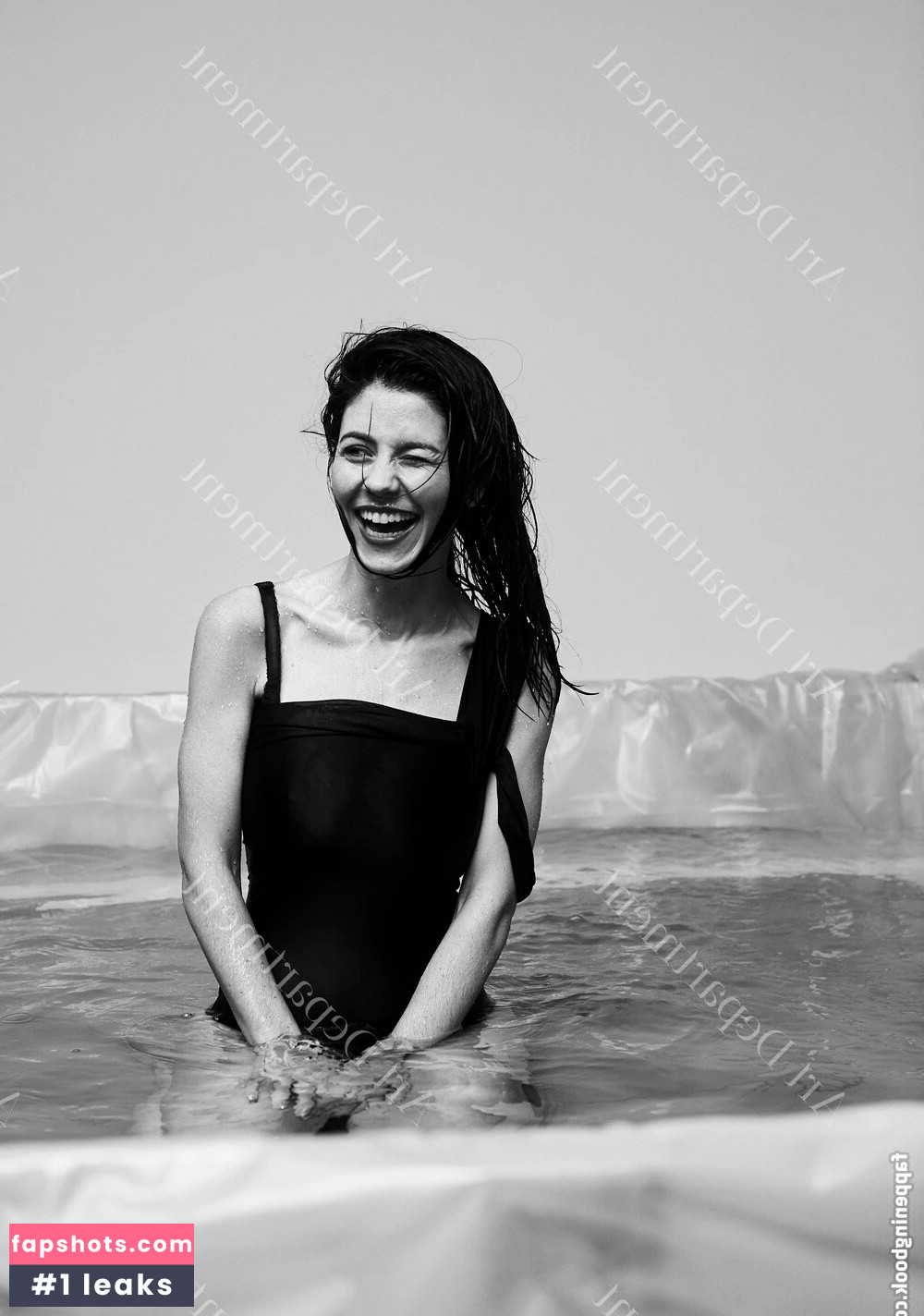 Marina Diamandis gallery photo #189