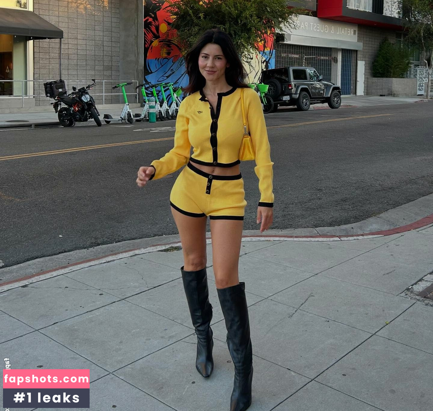 Marina Diamandis gallery photo #23