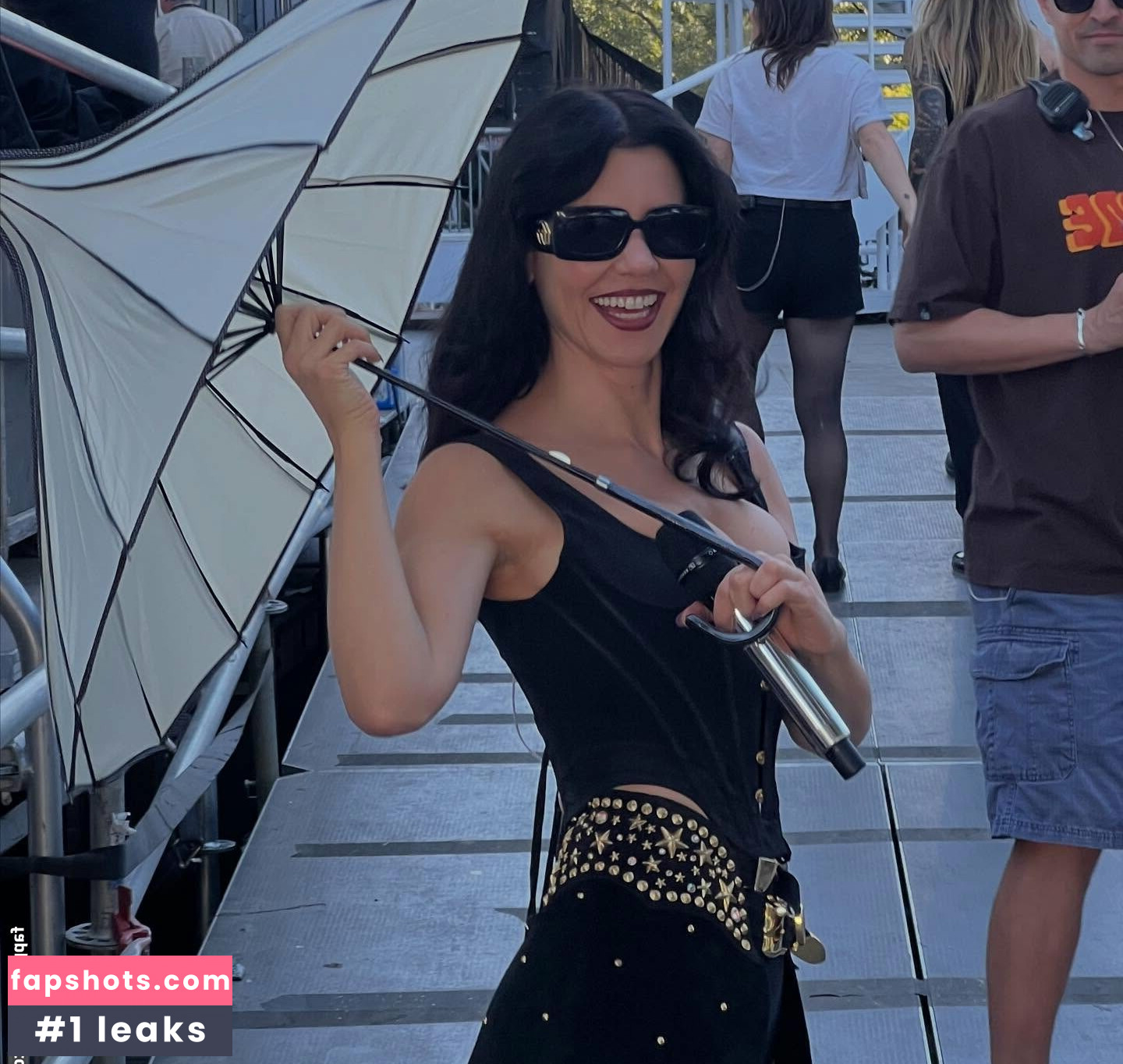 Marina Diamandis gallery photo #4