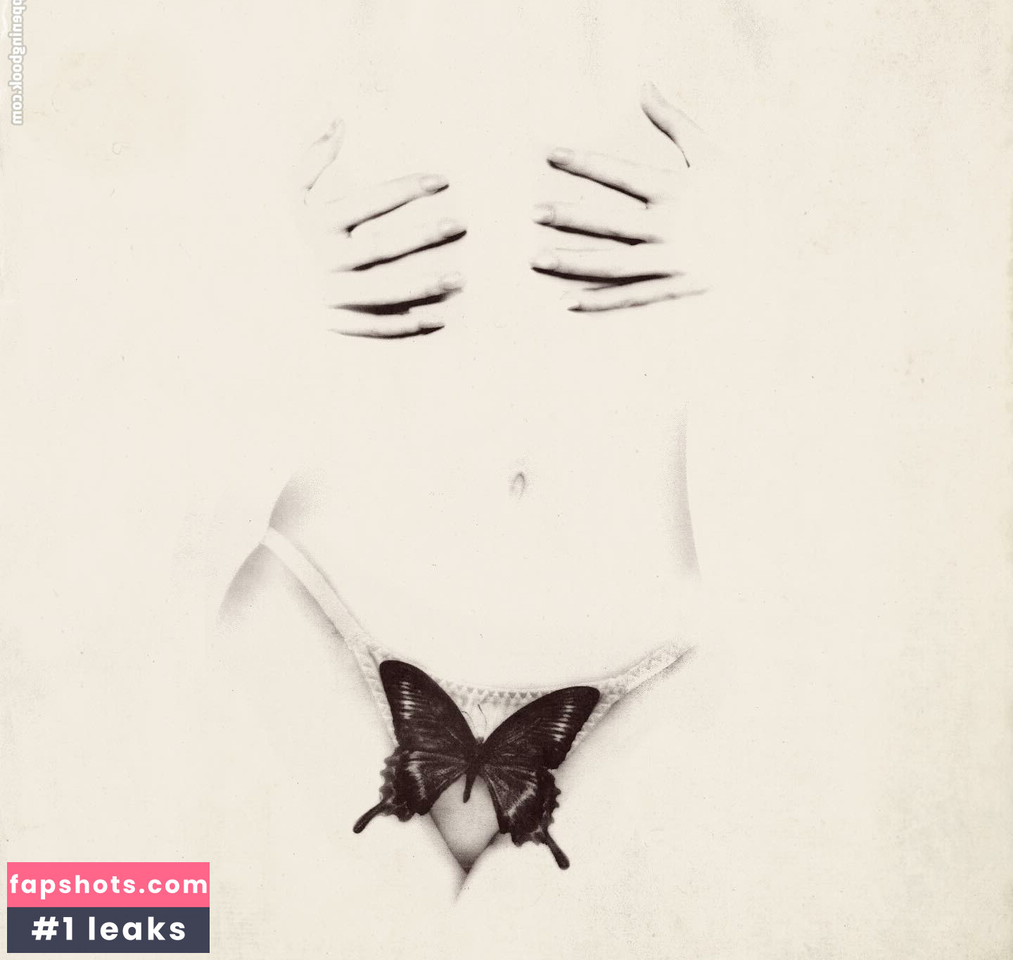 Marina Diamandis gallery photo #33