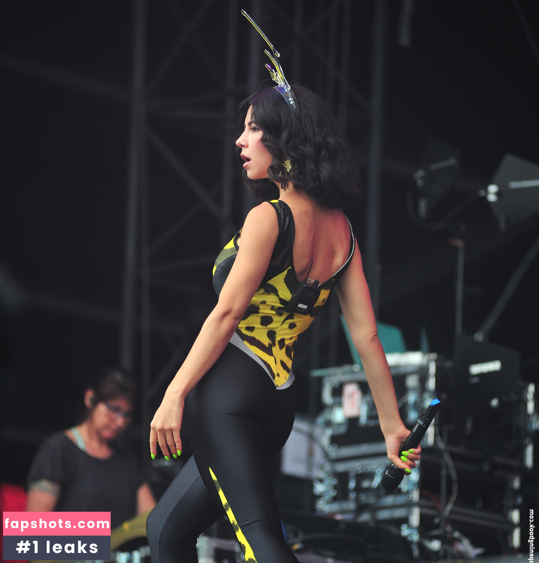 Marina Diamandis gallery photo #60