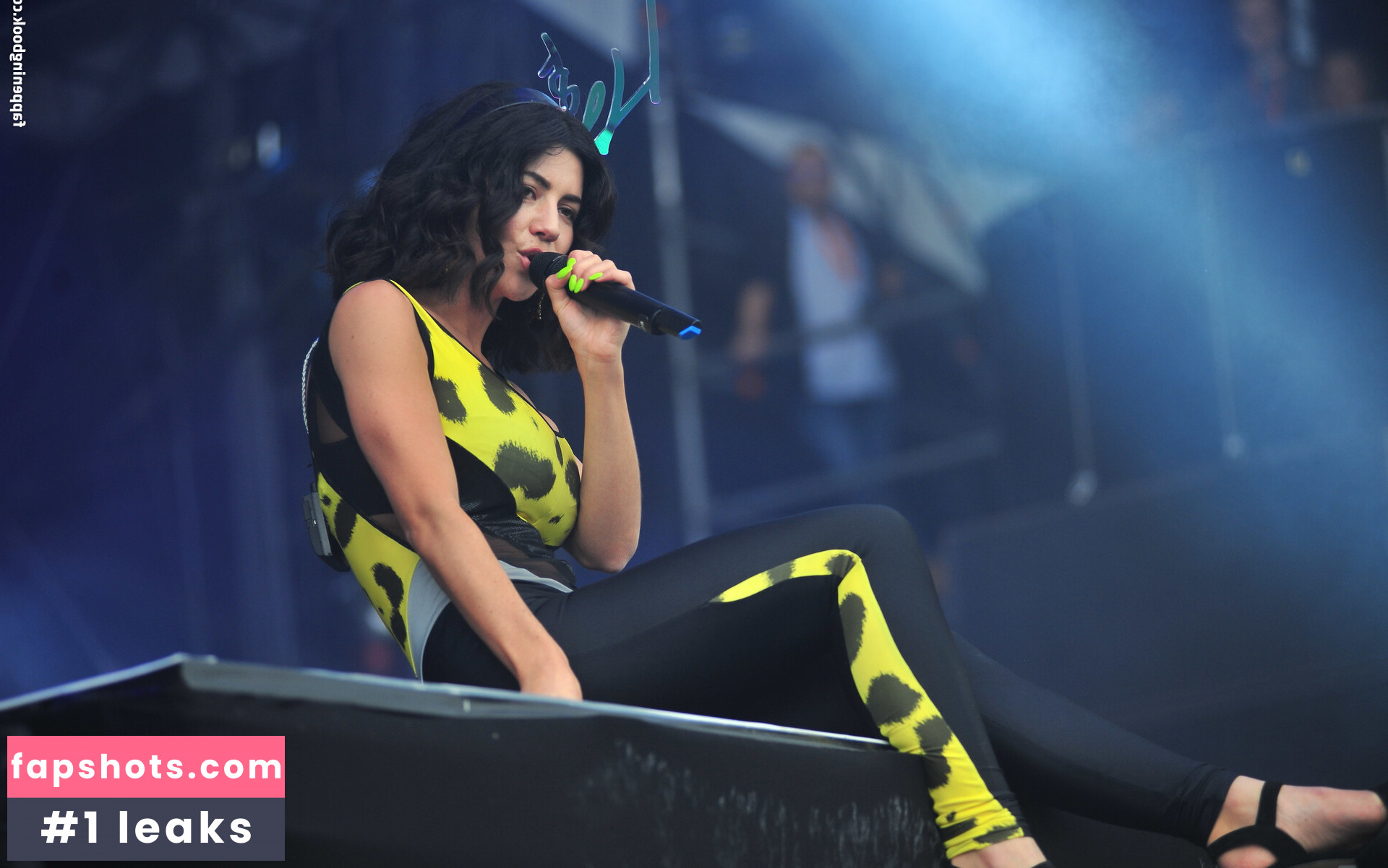 Marina Diamandis gallery photo #67