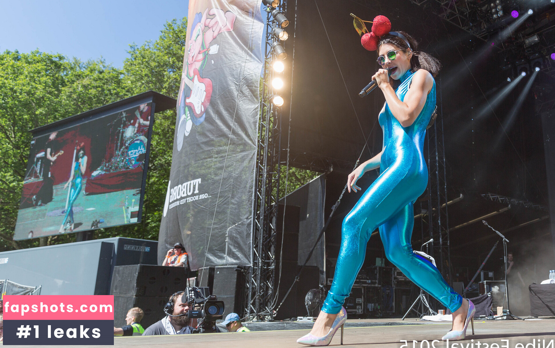 Marina Diamandis gallery photo #83