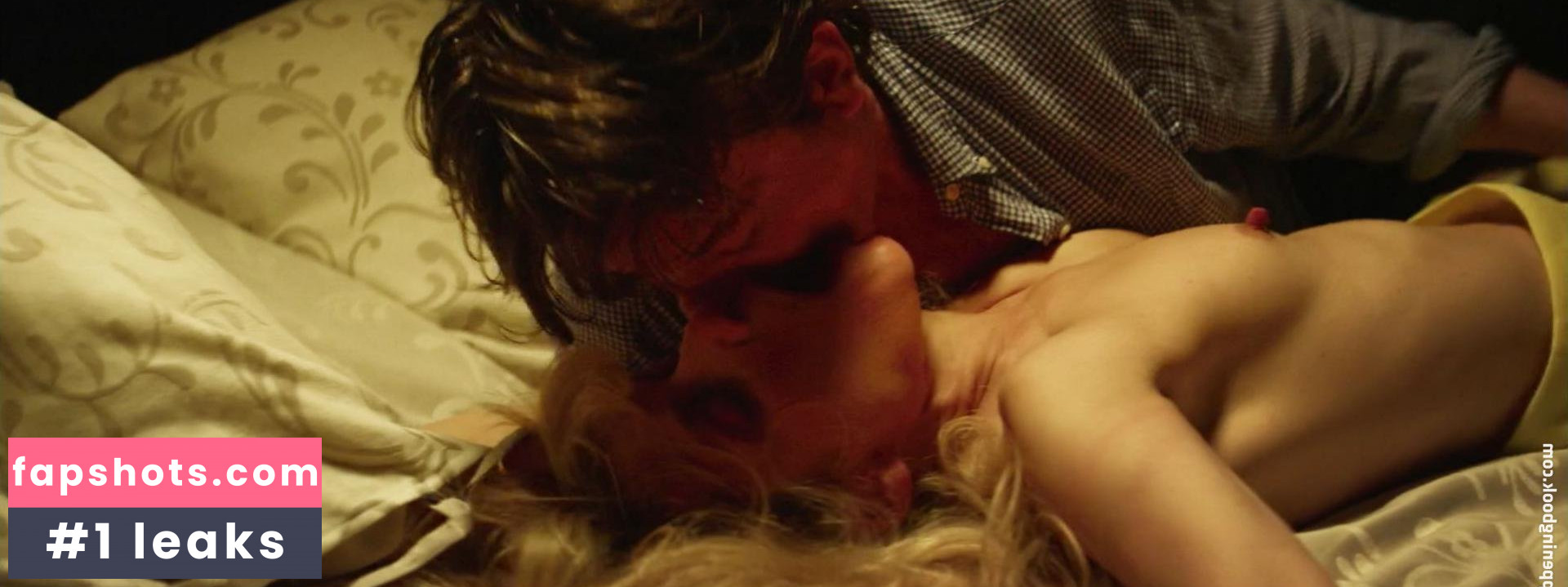 Marina Foïs gallery photo #24