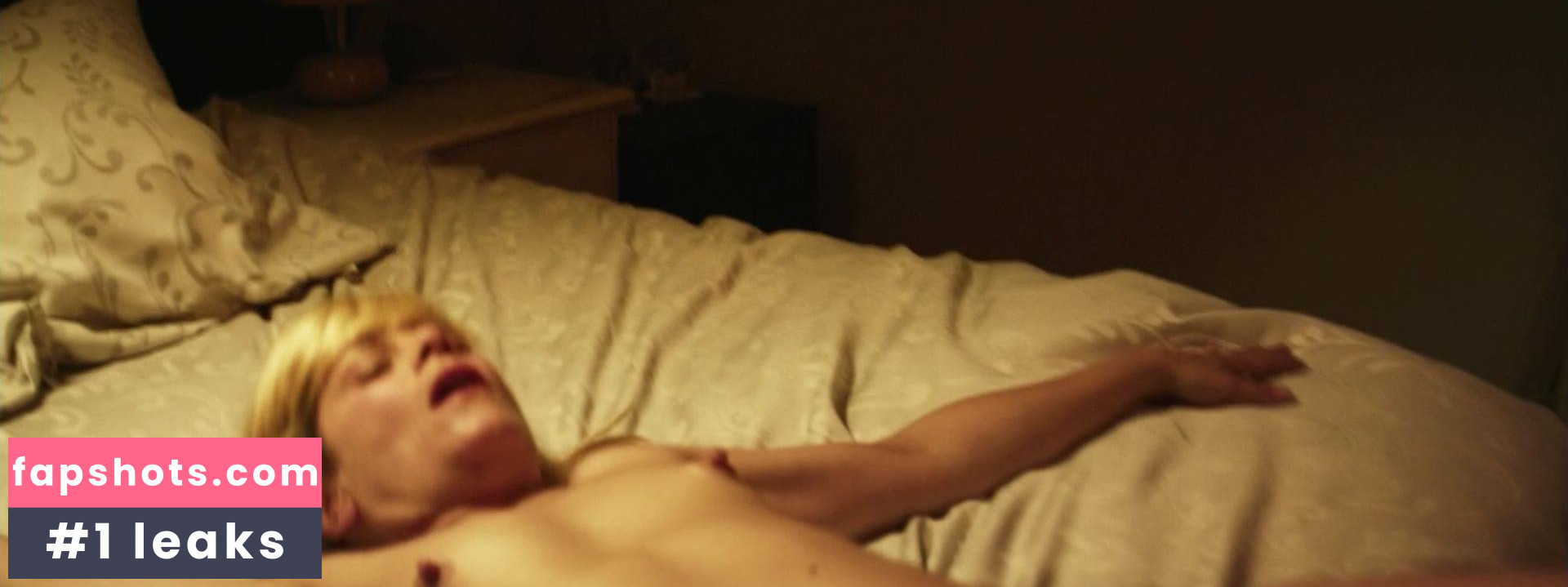 Marina Foïs gallery photo #27