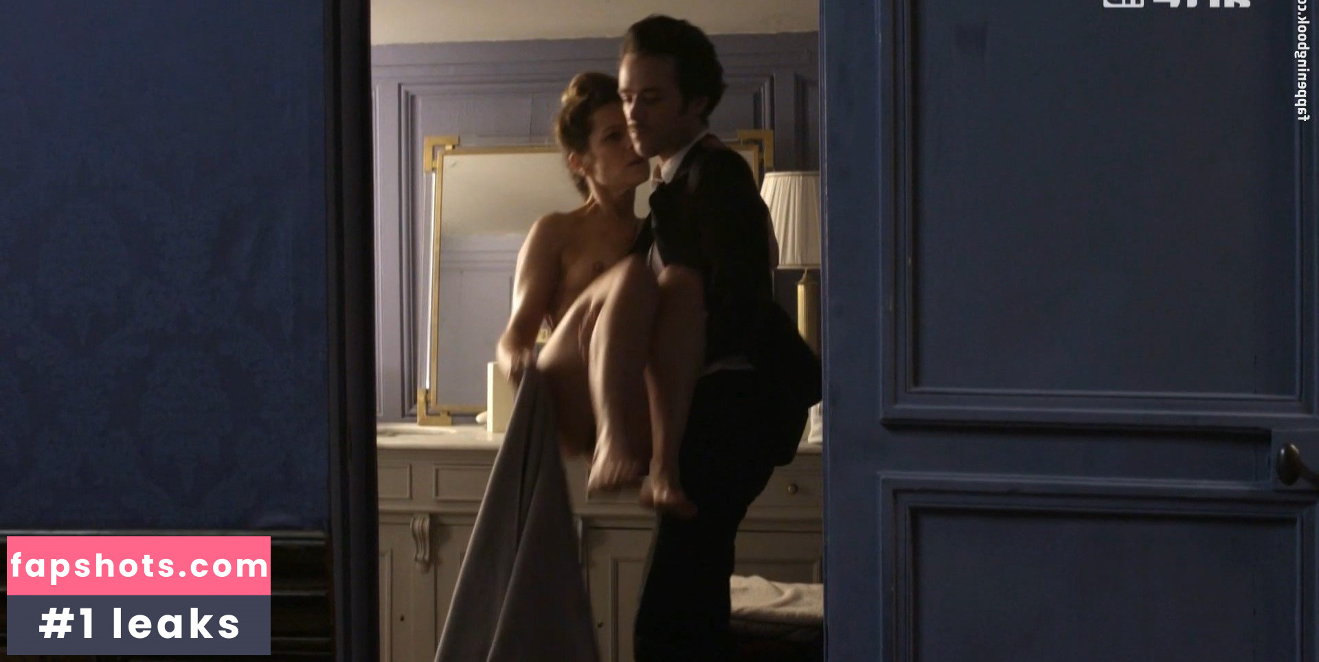 Marina Foïs gallery photo #8