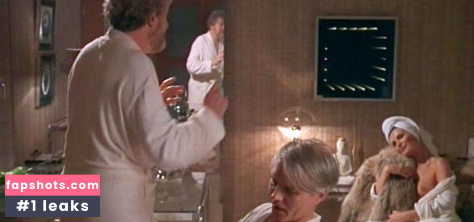 Marina Lindahl Nude Leaks OnlyFans Photos #5 - LeakJerk