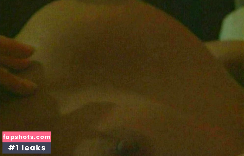 Marina Morgan gallery photo #3