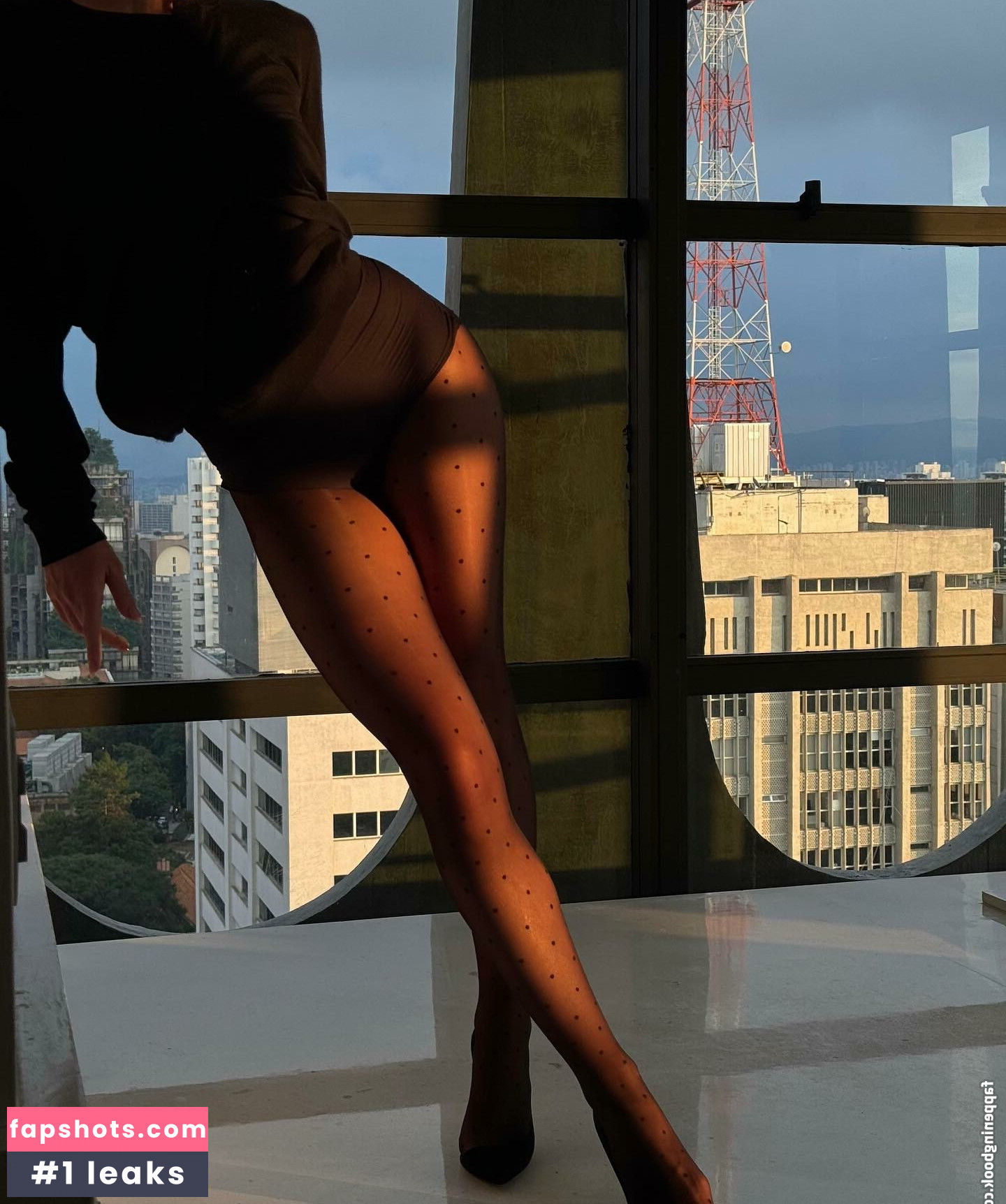 Marina Ruy Barbosa gallery photo #31