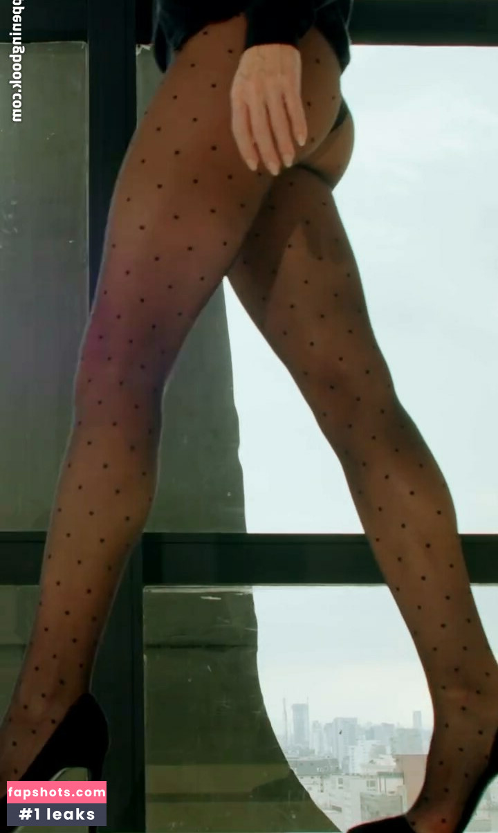 Marina Ruy Barbosa gallery photo #34