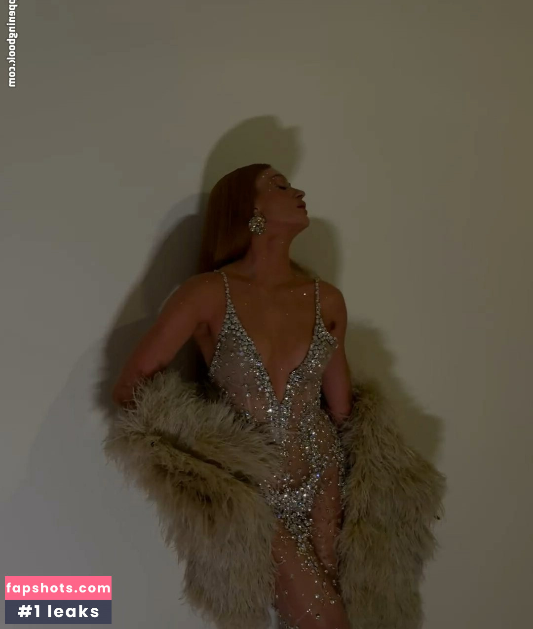 Marina Ruy Barbosa gallery photo #45