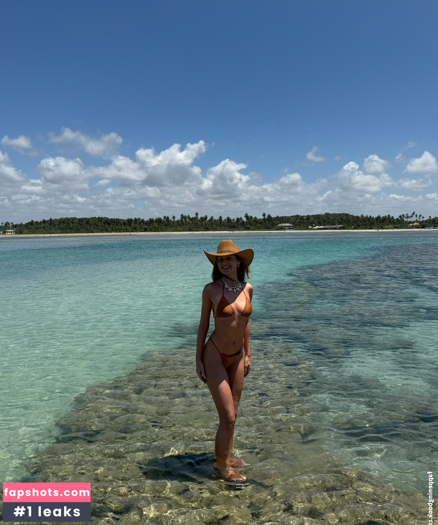 Marina Ruy Barbosa gallery photo #49