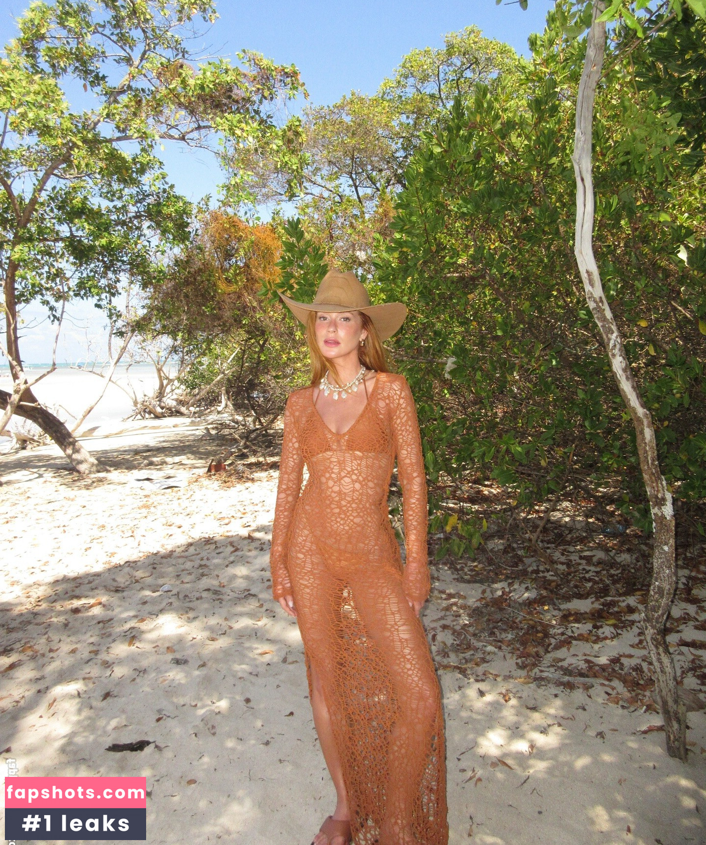 Marina Ruy Barbosa gallery photo #59