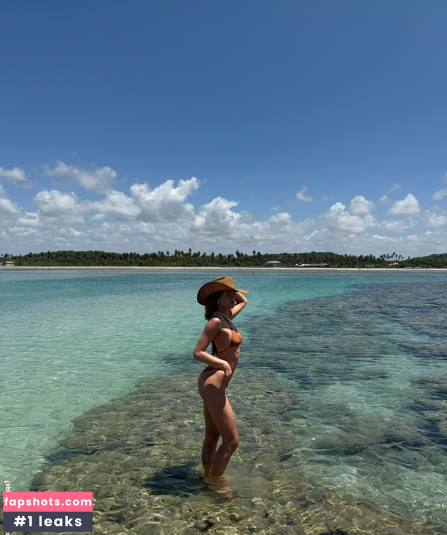 Marina Ruy Barbosa gallery photo #61