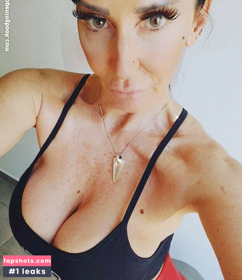 Marina Salazar gallery photo #40