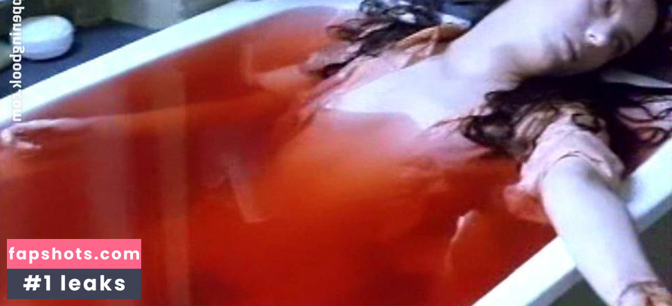 Marina Saura gallery photo #7