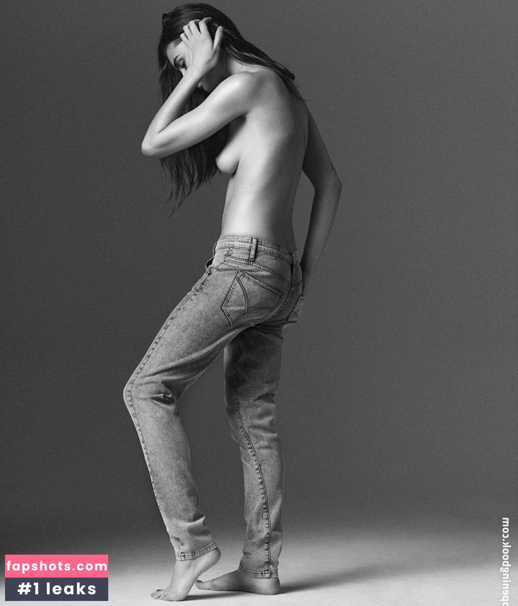 Marine Deleeuw gallery photo #3