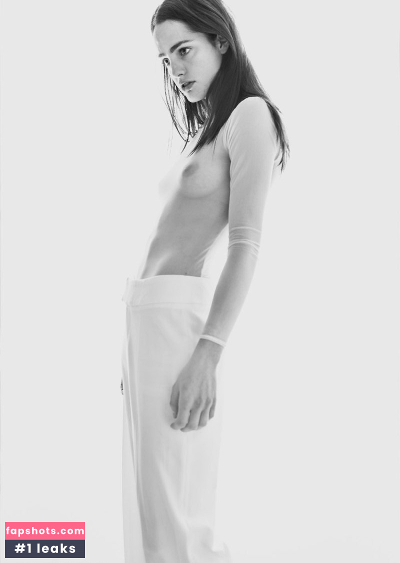 Marinet Matthee gallery photo #9