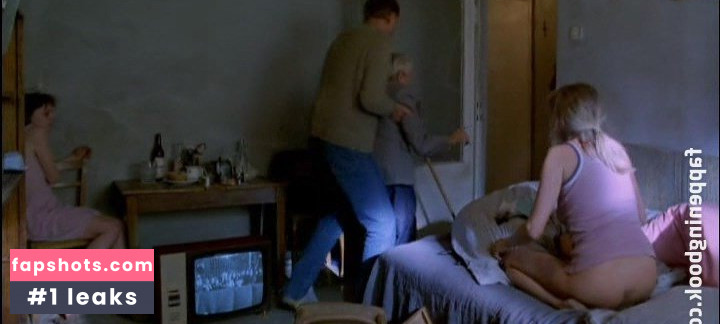 Mariola Kukula nude babe gallery