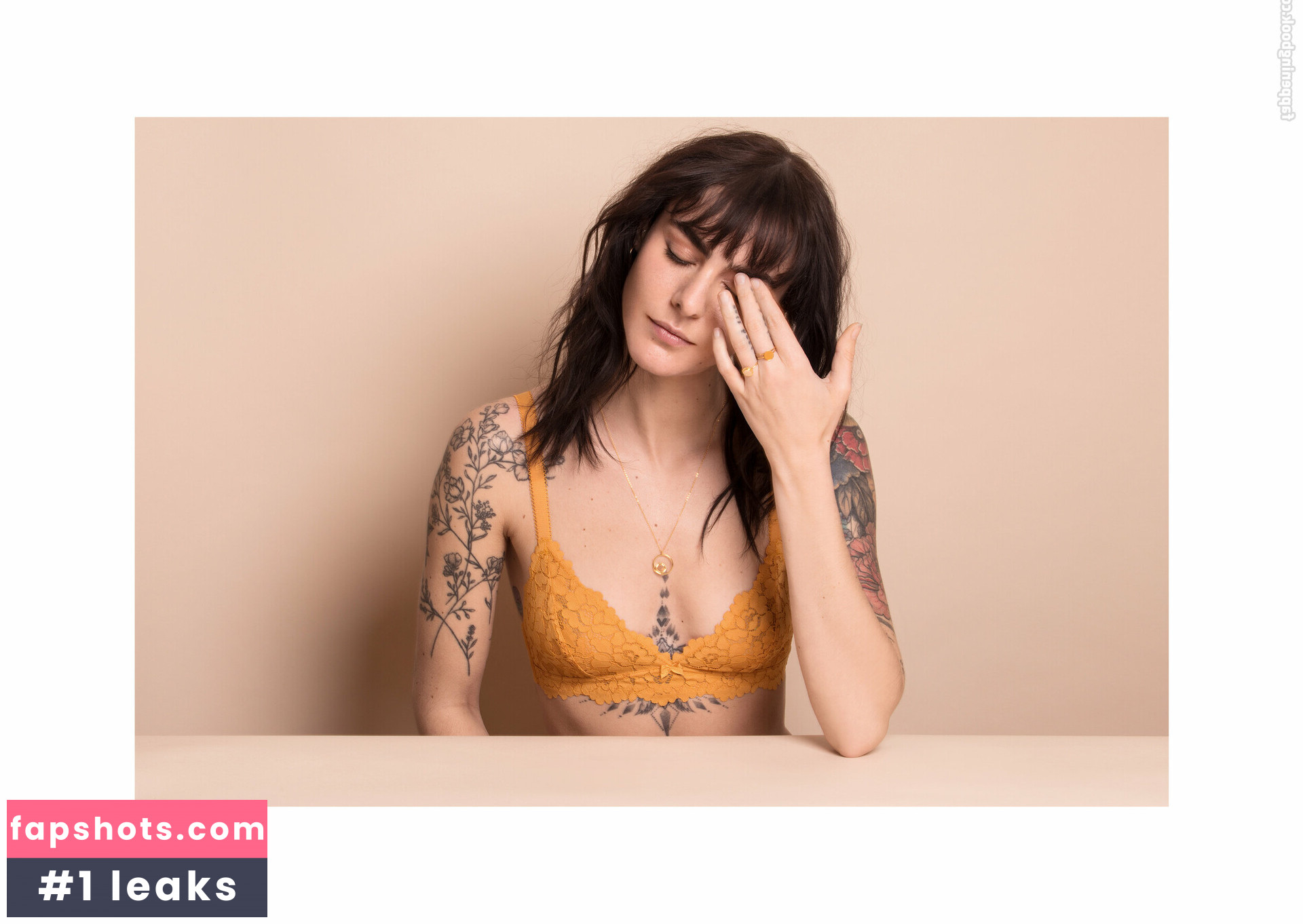 Marion Seclin gallery photo #7