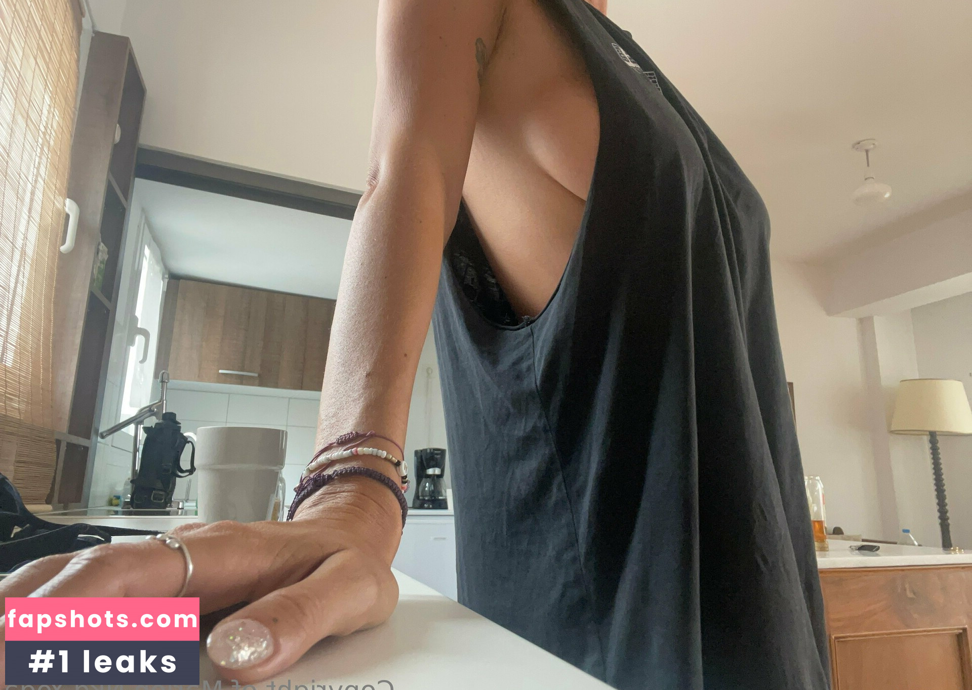 marionnakedyoga gallery photo #5