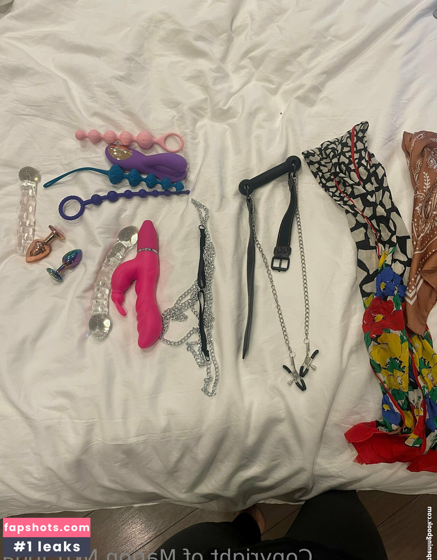 marionnakedyoga gallery photo #43