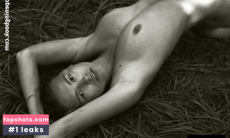 Marisa Papen Nude Leaks OnlyFans Photos #174 - LeakJerk