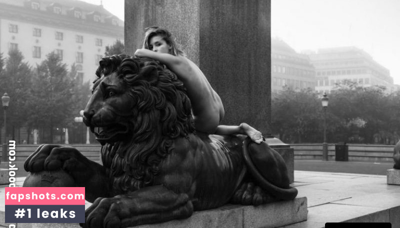 Marisa Papen Nude Leaks OnlyFans Photos #186 - LeakJerk