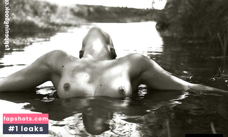 Marisa Papen Nude Leaks OnlyFans Photos #187 - LeakJerk