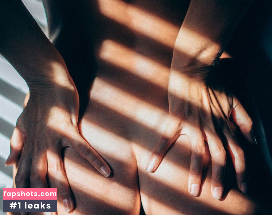 Marisa Papen Nude Leaks OnlyFans Photos #389 - LeakJerk