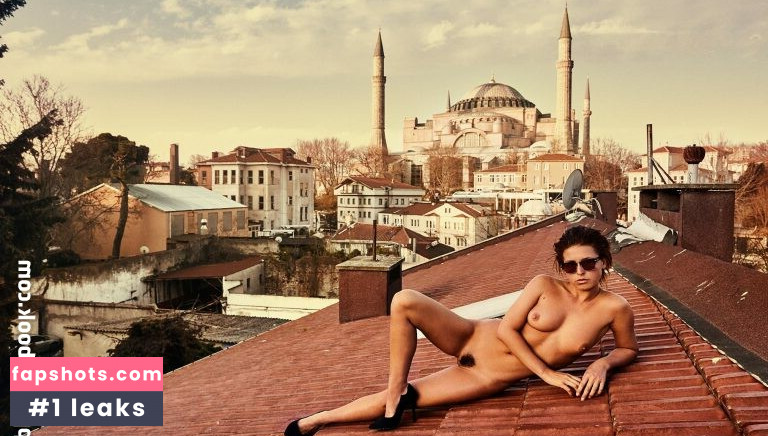 Marisa Papen Nude Leaks OnlyFans Photos #42 - LeakJerk