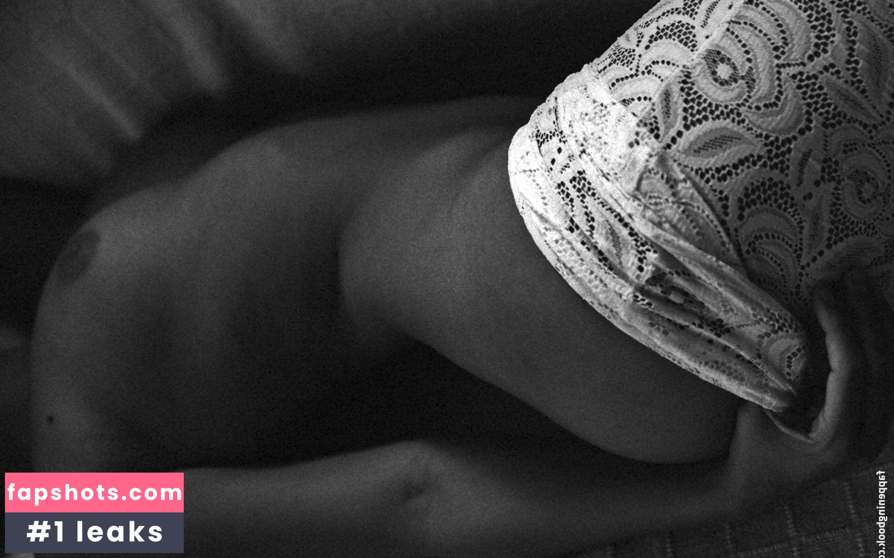 Marisa Papen Nude Leaks OnlyFans Photos #429 - LeakJerk