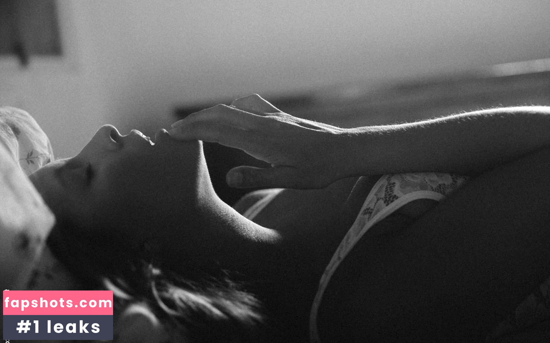 Marisa Papen Nude Leaks OnlyFans Photos #441 - LeakJerk