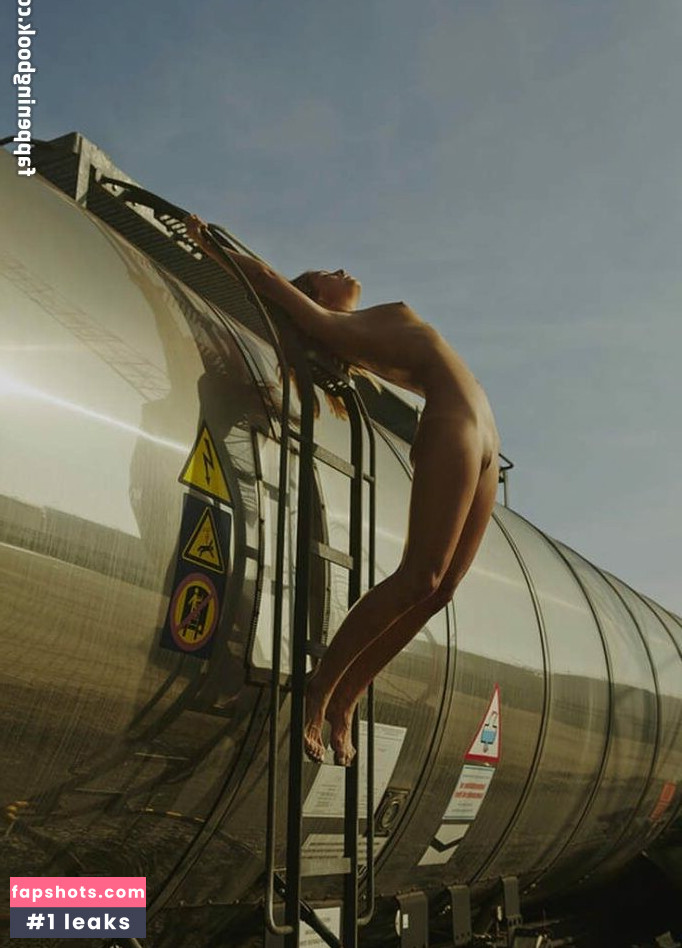 Marisa Papen Nude Leaks OnlyFans Photos #46 - LeakJerk