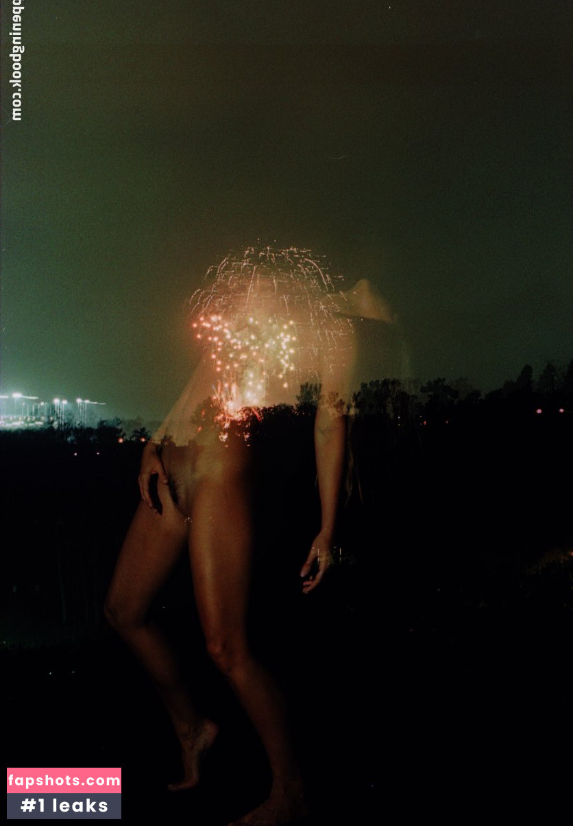 Marisa Papen Nude Leaks OnlyFans Photos #494 - LeakJerk