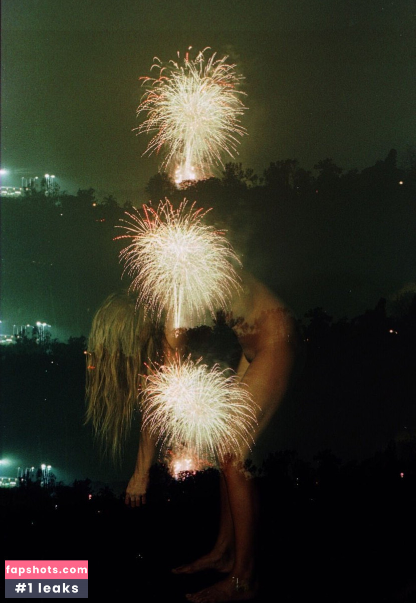 Marisa Papen Nude Leaks OnlyFans Photos #496 - LeakJerk