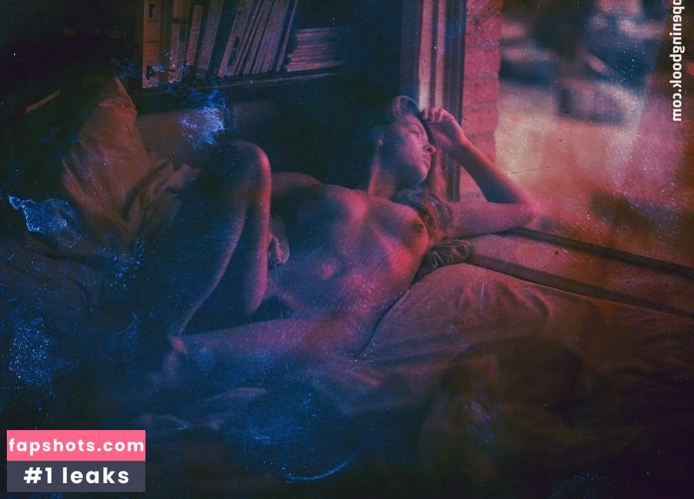 Marisa Papen Nude Leaks OnlyFans Photos #509 - LeakJerk