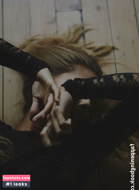 Marisa Papen Nude Leaks OnlyFans Photos #514 - LeakJerk