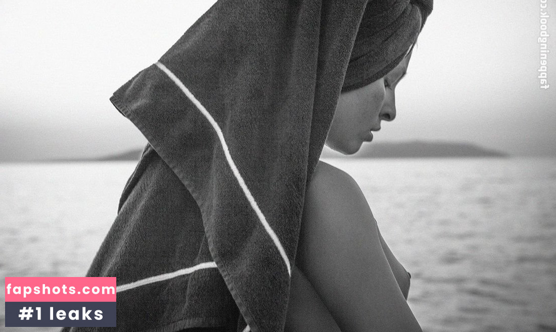 Marisa Papen Nude Leaks OnlyFans Photos #552 - LeakJerk