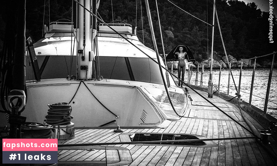 Marisa Papen Nude Leaks OnlyFans Photos #553 - LeakJerk