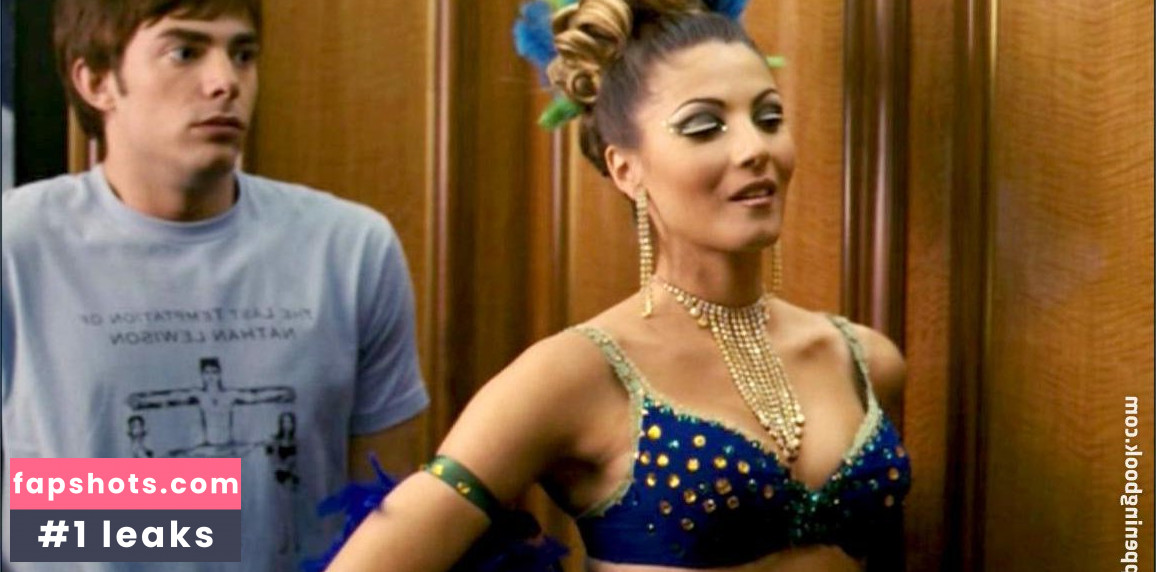 Marisa Petroro gallery photo #9