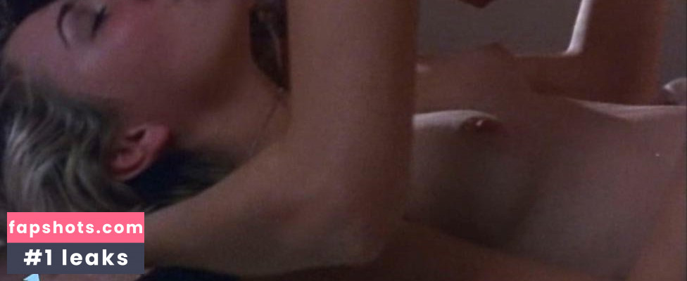 Marisa Ryan gallery photo #12