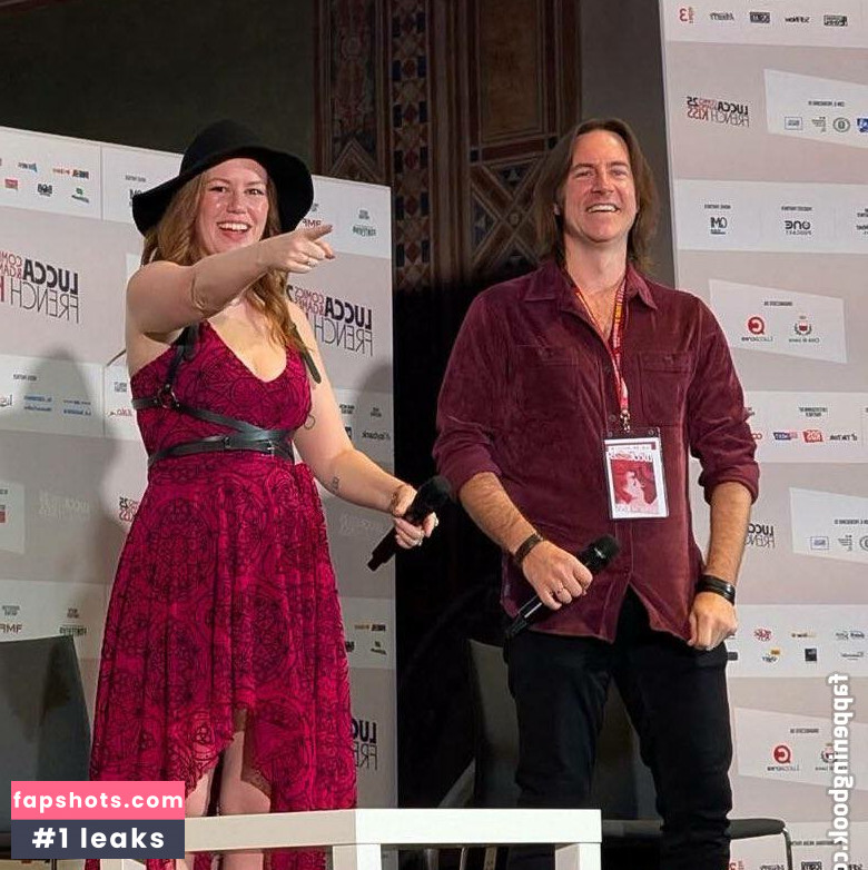 Marisha Ray gallery photo #9