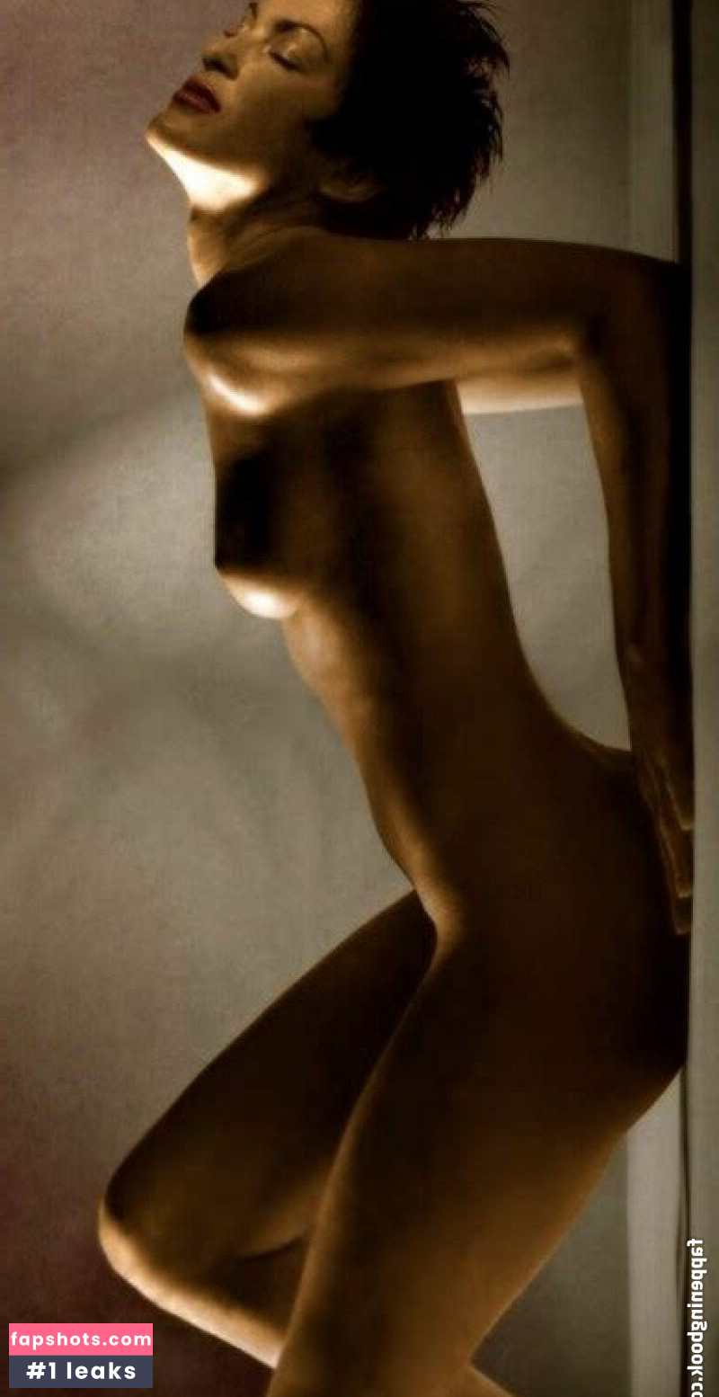 Mariska Hargitay Nude Leaks OnlyFans Photos #9 - LeakJerk