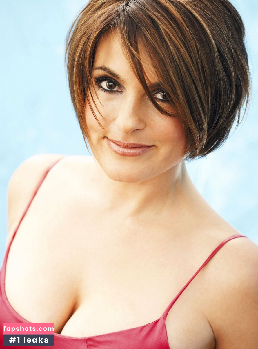 Mariska Hargitay Nude Leaks OnlyFans Photos #83 - LeakJerk