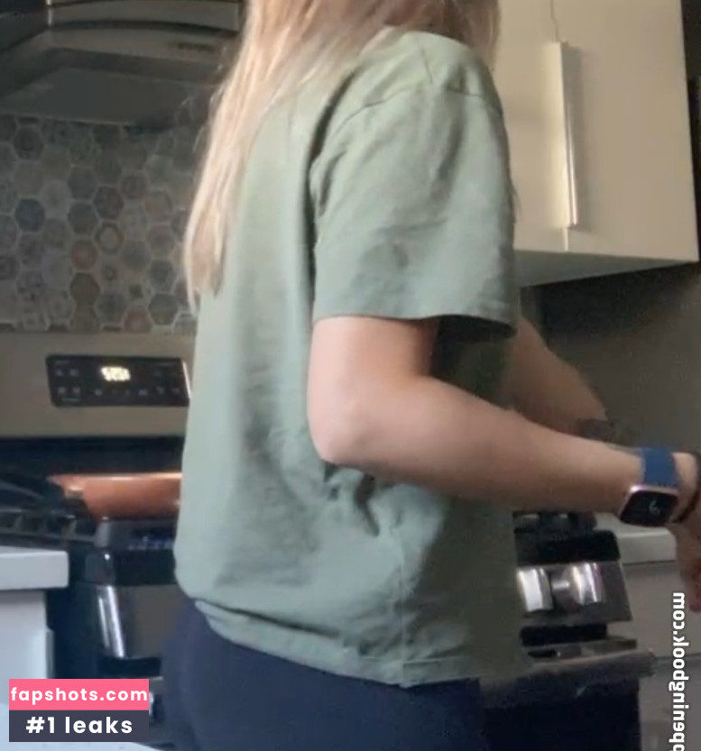 Mariss gallery photo #4